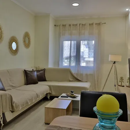 Antonis Apartament *